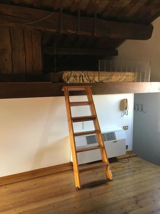 Romantic Studio In The Historical Heart Of Padova Esterno foto